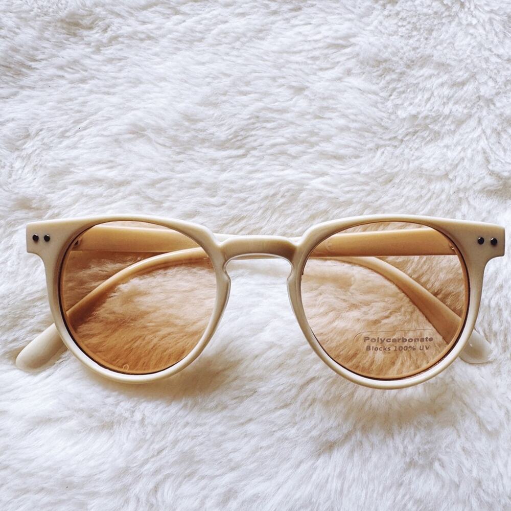 Pablo White Round Sunglasses